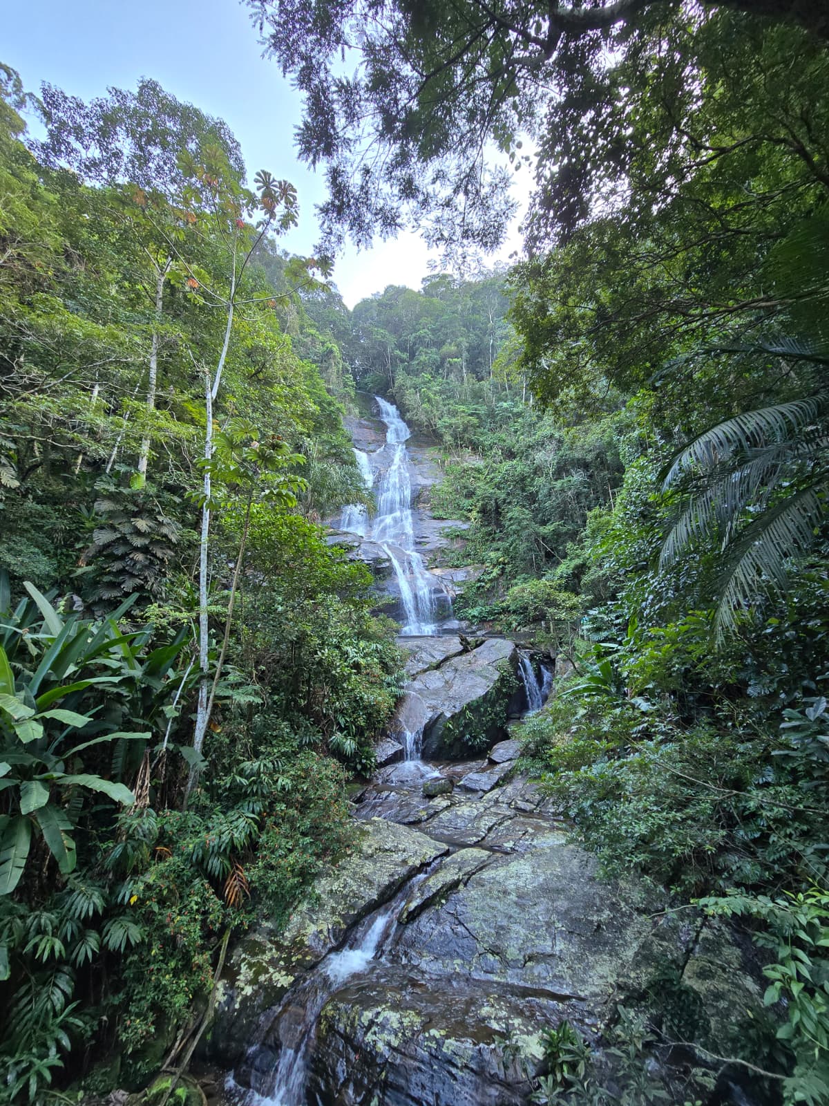 Cascatinha Taunay — maior cachoeira do Rio